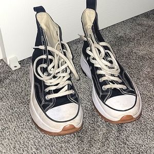 Converse Run Star Hike